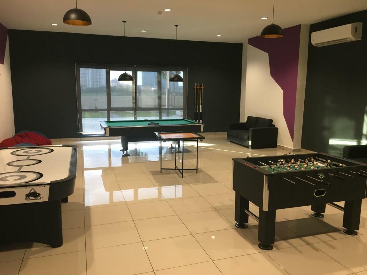Ioi Conezion Iman'S Home With Pool View Unit Putrajaya Eksteriør bilde